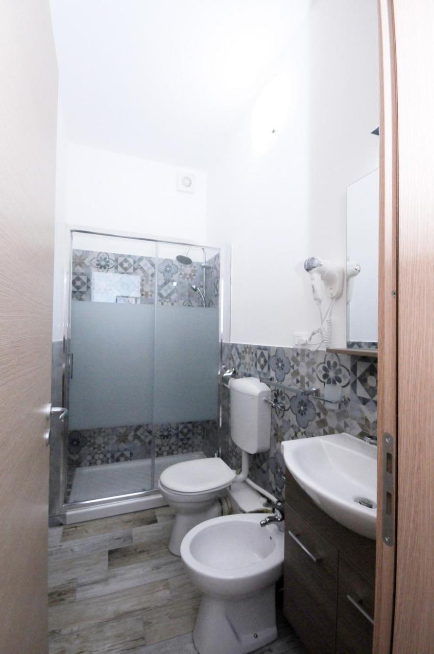 Cortesia 4 Bologna Luaran gambar