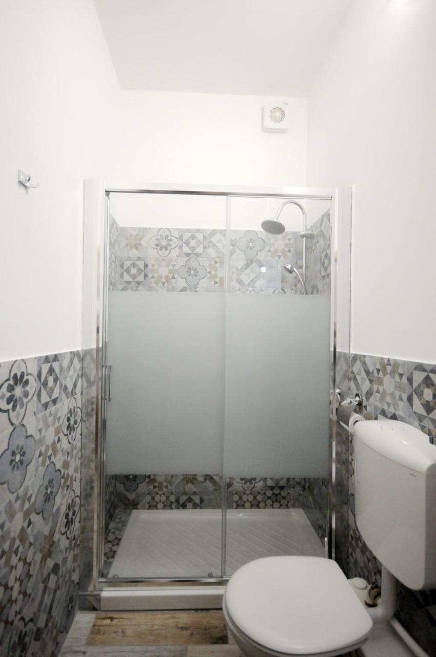 Cortesia 4 Bologna Luaran gambar